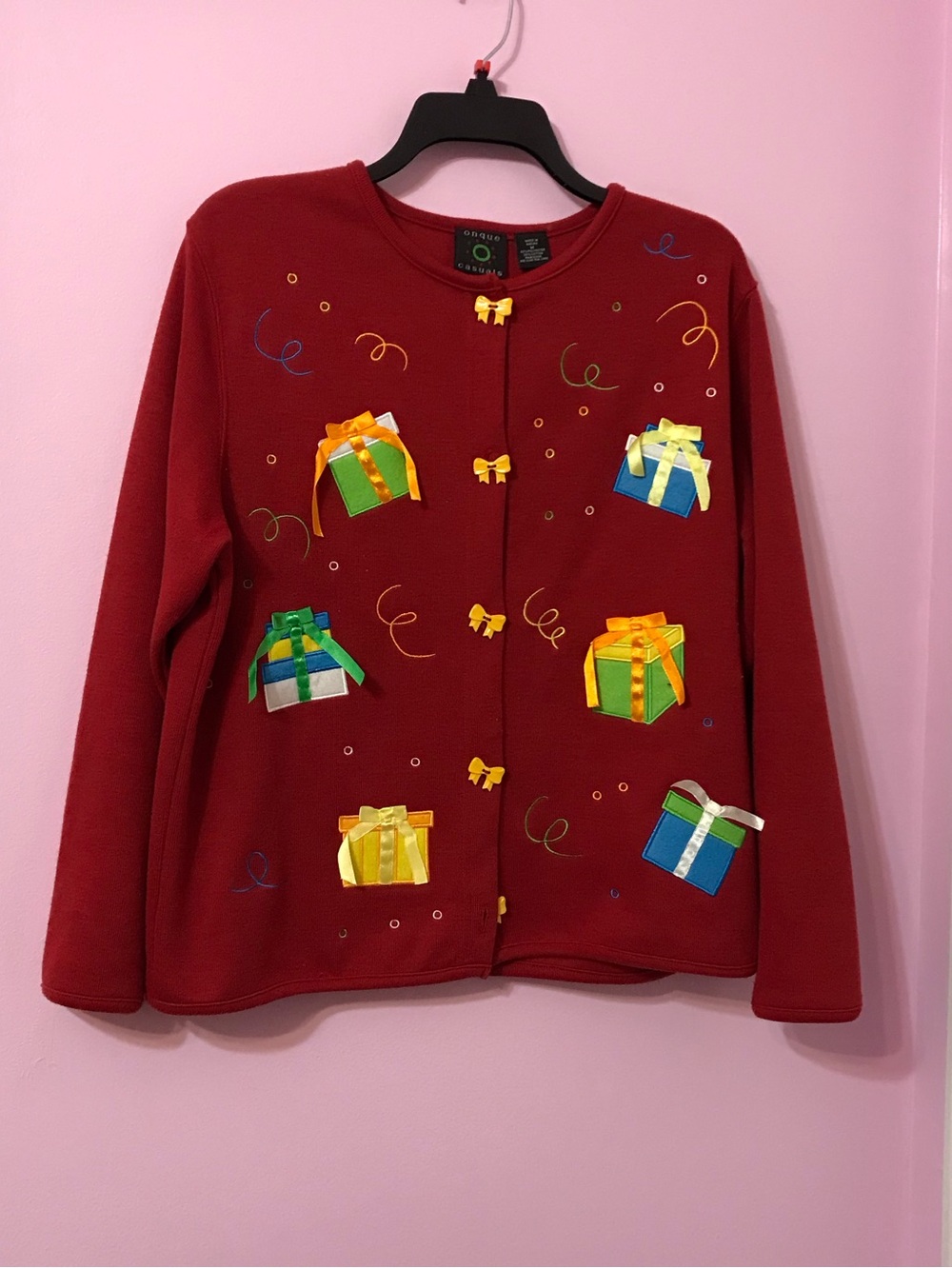 Vintage Onque Casuals red presents Christmas Birthday Cardigan sweater medium
